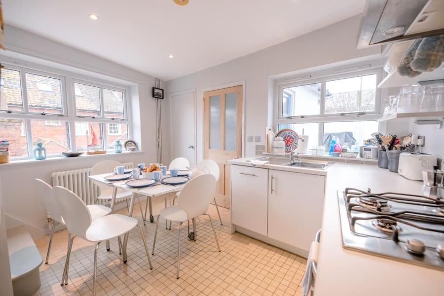 6 West Lane In Aldeburgh - Beautiful Cottage Near High Street Extérieur photo