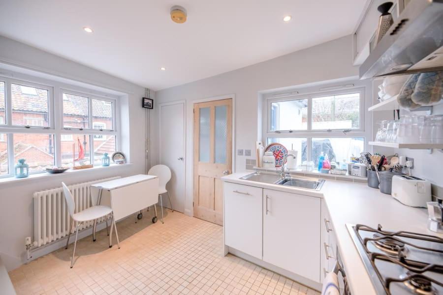 6 West Lane In Aldeburgh - Beautiful Cottage Near High Street Extérieur photo